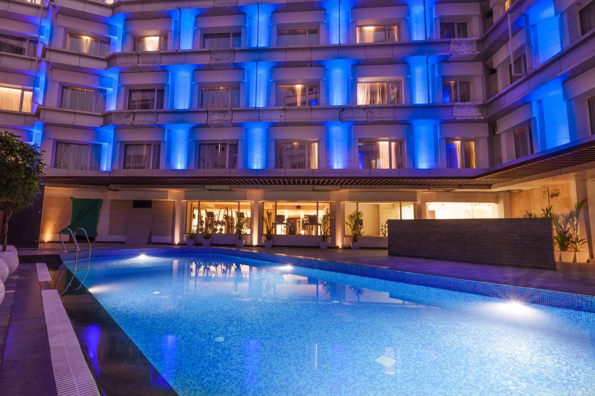 Pharos Hotels Ченай Екстериор снимка