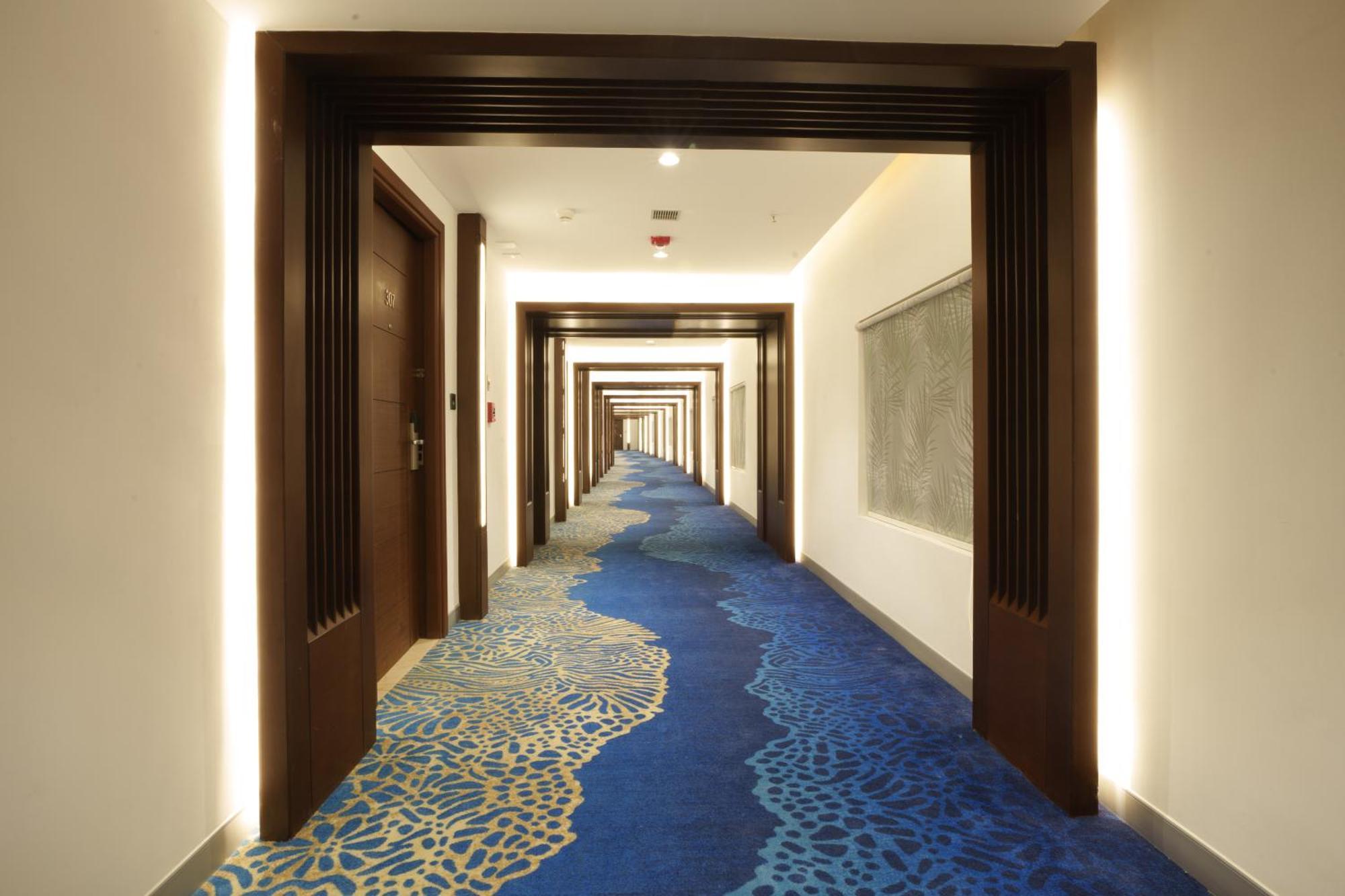Pharos Hotels Ченай Екстериор снимка