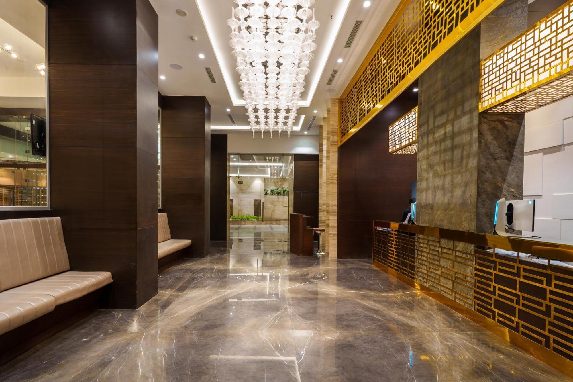 Pharos Hotels Ченай Екстериор снимка