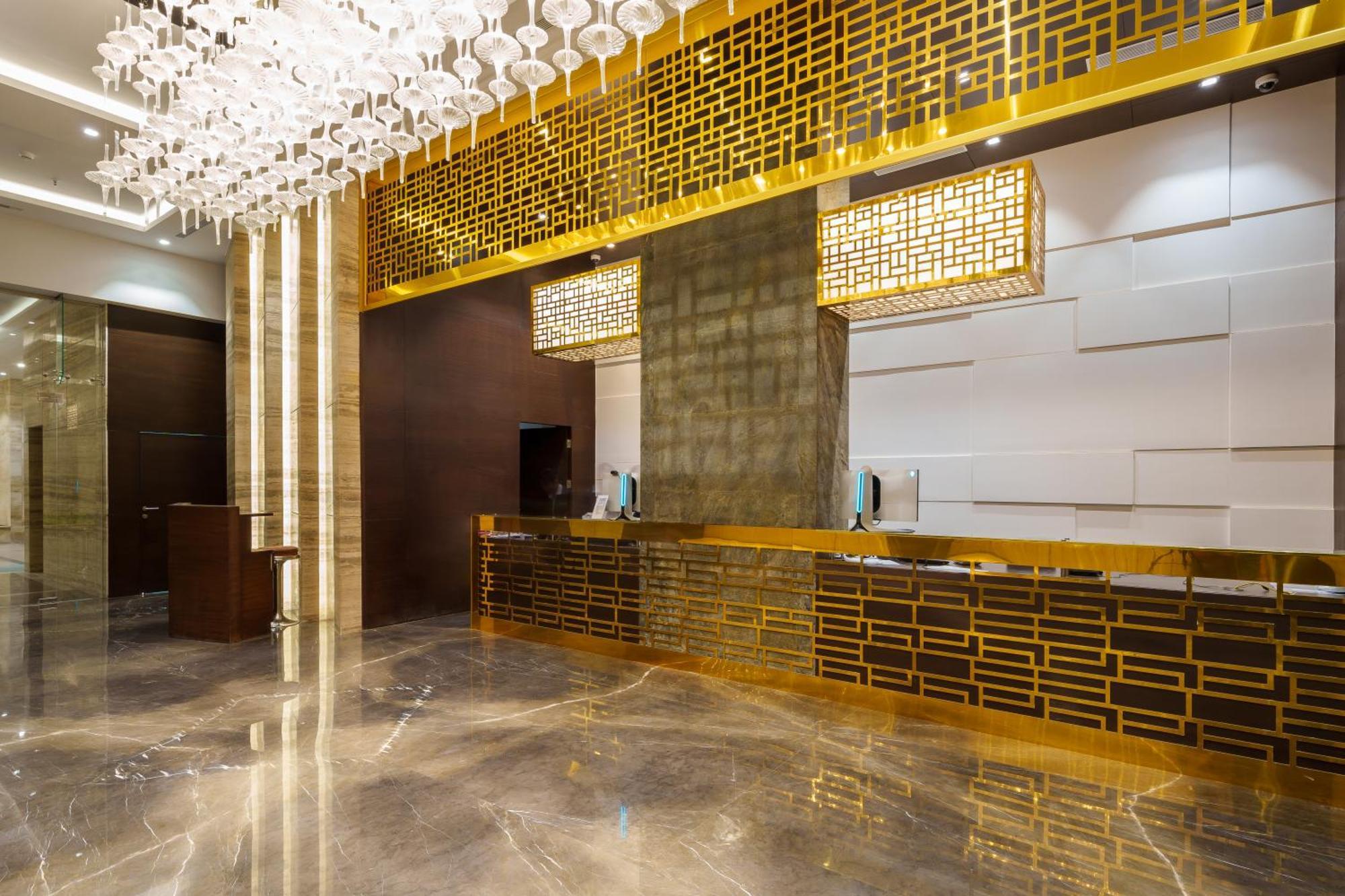 Pharos Hotels Ченай Екстериор снимка